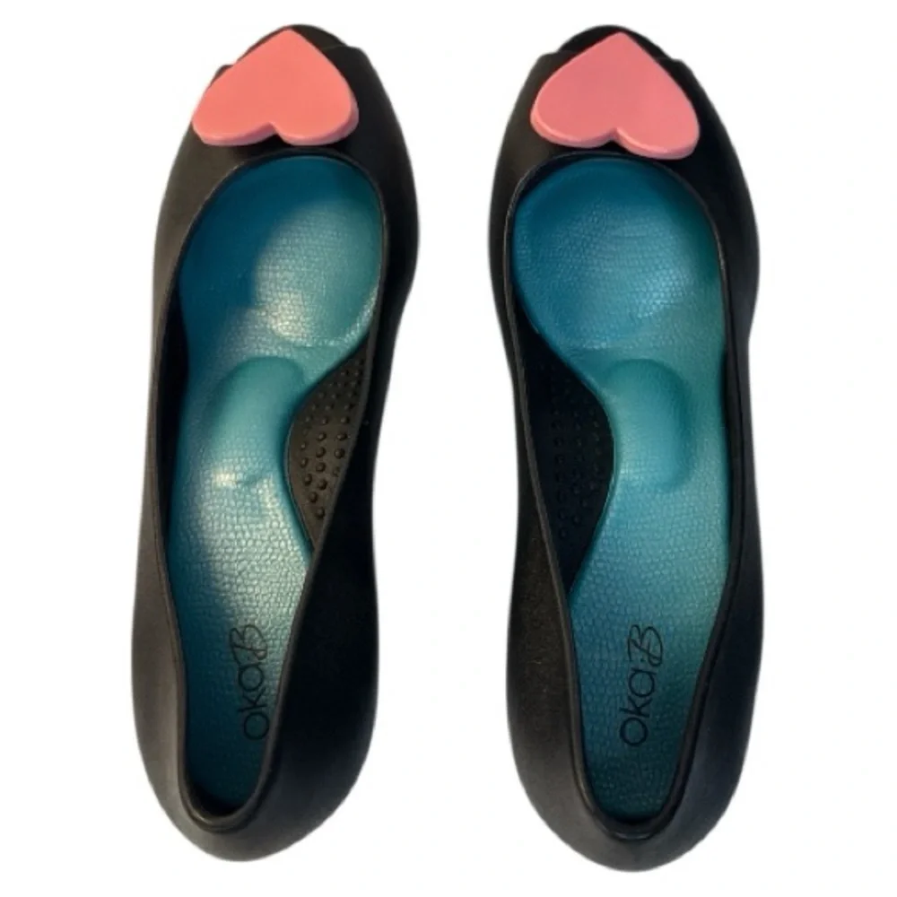 OKA b. Landon Black Wedge Peep Toe Hearts Size 10